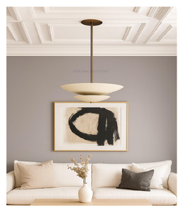 Luminaire suspendu en laiton crème élégant, style mid-century moderne minimaliste, luminaire sculptural fait main pour plafond. - Product Image 1