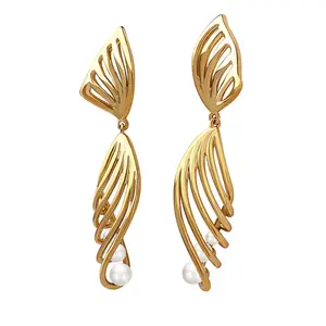 High quality stainless steel pearl beautiful butterfly wings accessoires de bijoux 18 carat gold jewelry unique earrings