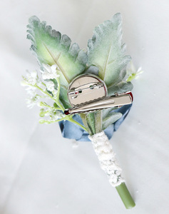 Boutonnieres fiori artificiali <span class=keywords><strong>rose</strong></span> bianche di seta avorio corpetto occhiello sposo Boutonniere per gli uomini accessori da sposa - Product Image 4