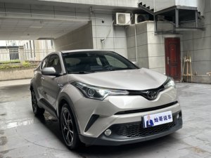 โตโยต้า <span class=keywords><strong>C</strong></span>-<span class=keywords><strong>HR</strong></span> ปี 2020 มือสอง เครื่องยนต์ 2.0 ลิตร รุ่น Leading 171 แรงม้า แรงบิด 203 นิวตันเมตร เกียร์ CVT ขับเคลื่อนล้อหน้า รถ SUV ไฟหน้า LED ล้อแม็ก 17 นิ้ว มาตรฐานยูโร 6 - Product Image 1