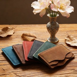YY Originele eenvoudige, echte lederen retro heren casual handgemaakte kaarthouder, duurzame waterdichte portemonnee met meerdere slots - Product Image 1