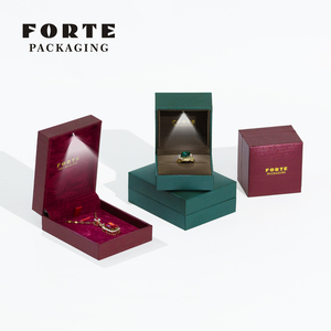 FORTE Handmade Customized Logo Leatherette Velvet Lining Luxury Ring Packaging Premium <b>LED</b> <b>Light</b> Jewelry <b>Box</b> - Product Image 2