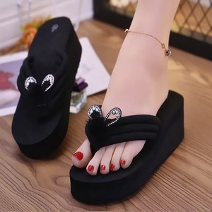 Sandalias de Mujer 2026, Estilo Europeo Americano, Talla Pequeña, Plataforma con Aumento de Altura, Chanclas de Suela Gruesa - Product Image 3