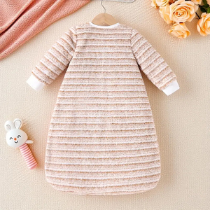 Venta al por mayor de ropa de dormir para niños recién nacidos, camisón de bebé, saco de dormir para bebés, vestido de bebé de Bambú - Product Image 2