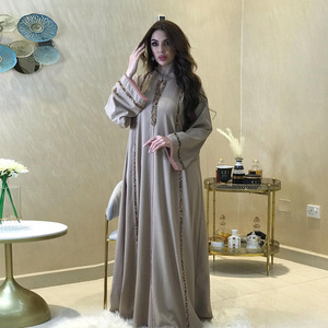 <span class=keywords><strong>Vestido</strong></span> musulmán <span class=keywords><strong>tradicional</strong></span> suave Ropa islámica Dubai Abaya <span class=keywords><strong>Vestido</strong></span> árabe - Product Image 6