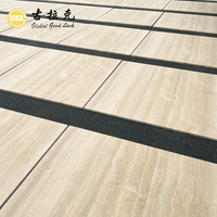 Carreaux de pierre de travertin beige en gros, taille personnalisée, revêtement mural et de sol pour villas, hôtels et projets commerciaux