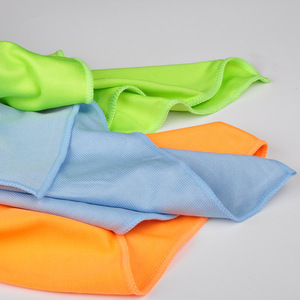 Microfiber Car Cleaning <b>Towel</b> 30x40cm Absorbent <b>Quick</b> <b>Drying</b> For Window Glass Wash - Product Image 2
