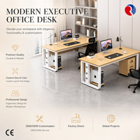 Bureau de direction minimaliste en bois avec cadre métallique blanc, pieds à lattes et tiroirs de rangement pour bureau à domicile, poste de travail moderne