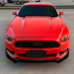 สปลิตเตอร์หน้ารถยนต์ Ford Mustang Mk6 ปี 2015-2017 รุ่น Amp-Z สีดำพ่นเงา ลายคาร์บอนไฟเบอร์ ผิวด้าน สำหรับตกแต่งกันชนหน้า - Product Image 1