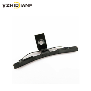 Clip de guidage de panneau convertible de <span class=keywords><strong>toit</strong></span> <span class=keywords><strong>ouvrant</strong></span> 4B0877165 pour VW Passat B5 Golf MK4 R32 - Product Image 1