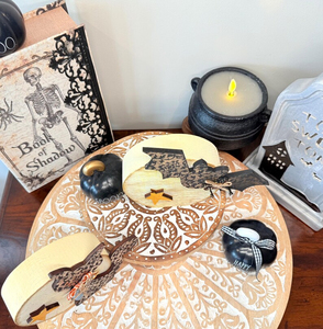 Décoration d'Halloween : Lune avec chat noir ou chauve-souris, décoration de tablette en bois, pour un style étrange, amusant, fantaisiste et rustique, idéale pour présentoir à étages. Jouets d'Halloween - Product Image 3