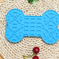 Tapis de nourrissage lent portable pour animaux de compagnie en silicone de qualité alimentaire, texture nid d'abeille, forme arrondie, antidérapant, étanche, avec grandes ventouses