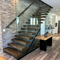 Kit d'escalier en L en bois Ace avec marches, éclairage LED moderne, contrôleur et rampe en verre – Escalier flottant