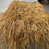 Panneau de toiture en chaume artificiel ignifuge pour cabane Tiki, résistant aux intempéries, pour toiture de complexe hôtelier tropical