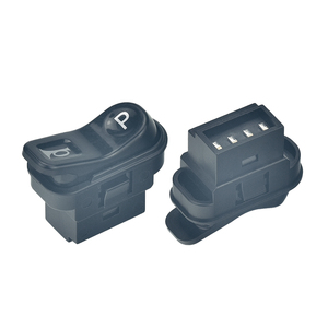 Interruptor basculante para coche de niños, bocina de marcha atrás para vehículo eléctrico - Product Image 1