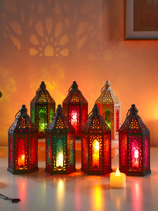 Lanterne hexagonale marocaine <span class=keywords><strong>en</strong></span> métal avec panneaux <span class=keywords><strong>en</strong></span> <span class=keywords><strong>verre</strong></span> teinté, lanterne suspendue <span class=keywords><strong>en</strong></span> fer pour bougies, idéale pour le Ramadan, les mariages et la décoration de table à la maison - Product Image 4