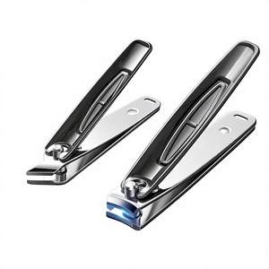Set de Manicura y Pedicura de 18 Piezas, Kit Portátil de Cortauñas de Acero Inoxidable, Herramientas de Cuidado Personal con Estuche para el Hogar o Salón - Product Image 3