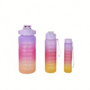 Lot de Bouteilles de Sport 3-en-1 à Motifs Dégradés avec Marqueur de Temps, en Plastique, Idéales pour l'Entraînement et l'Eau Bouillante - Product Image 4
