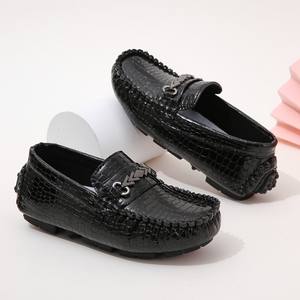 Mocassins en cuir pour enfants 2026, motif crocodile, chaussures habillées à enfiler, confortables, décontractées, vente en gros d'usine, conception personnalisée OEM - Product Image 4