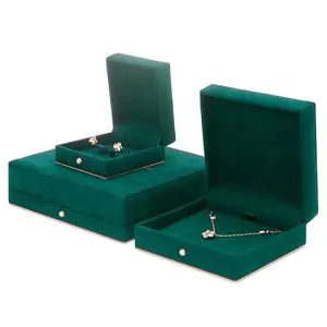 Guorui Kotak Liontin Perhiasan Kustom, dengan Logo Stempel Panas Kotak Cincin Hijau Gelap Kalung Beludru Kotak Gelang