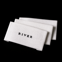 Étiquette principale personnalisée en satin tissé à coudre pour T-shirt, sweat-shirt, jean, vêtements – OEM, faible MOQ, livraison rapide