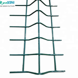 Accessoires de clôture en treillis métallique sur mesure pour garde-corps, fabriqués en usine, taille personnalisée, pour clôtures permanentes. - Product Image 3