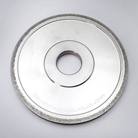 Meule diamantée à liant résineux durable pour le débavurage, la finition de surface et le meulage des bords des outils en carbure d'aluminium