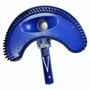 La tête d'aspiration économique demi-lune s'adapte à la plupart des poteaux d'extension et tête d'aspiration de <span class=keywords><strong>piscine</strong></span> <span class=keywords><strong>flexible</strong></span> lestée par <span class=keywords><strong>tuyau</strong></span> <span class=keywords><strong>pour</strong></span> <span class=keywords><strong>piscine</strong></span> <span class=keywords><strong>hors</strong></span> <span class=keywords><strong>sol</strong></span> - Product Image 5