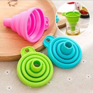 Entonnoir en silicone de qualité alimentaire pour cuisine, fourni directement par l'usine, grand, moyen, petit, portable, pliable pour le vidange d'huile - Product Image 2