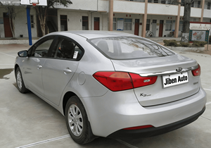 NOUVELLE <span class=keywords><strong>VOITURE</strong></span> 2024 K3 Berline 1.5L IVT JIBEN AUTO 6 Airbags ESC Caméra de recul Entrée sans clé - Product Image 2