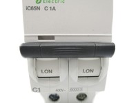 Interruptor de Circuito en Miniatura Ic65n 1a Ic60n para PLC