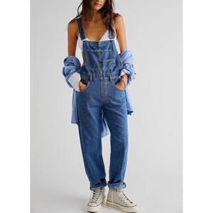 Trendy Streetwear Women's Denim Bib Overalls Wholesale Classic High Waisted Jeans Jumpsuit 90s Retro <strong>Baggy</strong> Denim <strong>Dungarees</strong> - Product Image 1