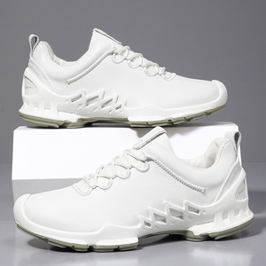 Chaussures décontractées confortables pour hommes, baskets blanches, chaussures de marche rembourrées, style polyvalent pour l'extérieur - Product Image 1