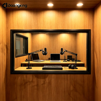Fenêtre de studio d'enregistrement à cadre en acier robuste avec verre triple stratifié et isolation acoustique STC 45 pour usage professionnel
