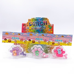 Prix de gros Mochi Squishy Taba en plastique TPR souple et transparent, jouet à pincer en forme de patte, accessoires anti-stress pour filles et garçons - Product Image 1