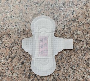 Serviettes hygiéniques <span class=keywords><strong>mini</strong></span> 180 mm et serviettes hygiéniques ultra-fines pour femmes en gros par les fabricants de produits d'hygiène - Product Image 1