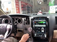 Unité centrale Android 13.6 pouces Navigation GPS Écran tactile vertical Lecteur DVD de voiture Système d'infodivertissement pour Toyota Tundra 2007-2013