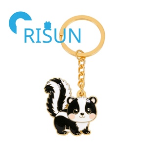 Porte-clés en métal émaillé personnalisé, motif hérisson mignon, style Kawaii, vente en gros - Product Image 4