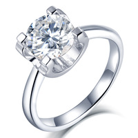 Cincin Moissanite Bulat Elegan Perak Sterling 925 Berhiaskan Solitaire Berkilau Untuk Wanita