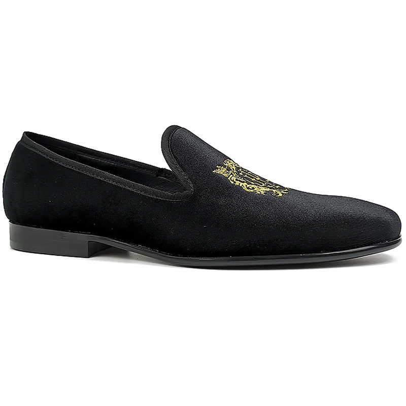 Zapatos de baile con bordado: elegantes y duraderos