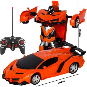 Voiture RC 2-en-1 télécommandée pour l'extérieur, modèle métallique transformable sportif pour enfants et transformation en <span class=keywords><strong>robot</strong></span> - Product Image 6