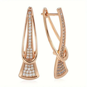 Eleganti Ear Cuff per Donne, Design Minimalista Delicato, Gioielli di Moda per Ogni Giorno - Product Image 1