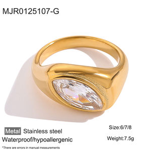 แหวนสแตนเลสชุบทอง 18K กันน้ำ ไม่หมอง ประดับเพชรซิคอน คลาสสิก ขายดีจาก MICCI - Product Image 4