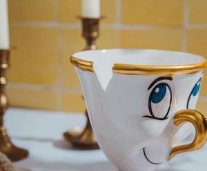 Taza esculpida 3D de cerámica con adorno metálico dorado de <span class=keywords><strong>La</strong></span> <span class=keywords><strong>Bella</strong></span> <span class=keywords><strong>y</strong></span> <span class=keywords><strong>La</strong></span> <span class=keywords><strong>Bestia</strong></span>, 20 onzas - Product Image 5