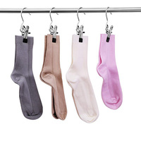 Cintre en métal polyvalent, stable, flexible et portable avec pinces, antidérapant, durable et tendance, idéal pour l'affichage des chaussettes - Prix usine