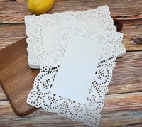 Napperons en papier rectangulaires de tailles variées, jetables, en dentelle, pour gâteaux et desserts