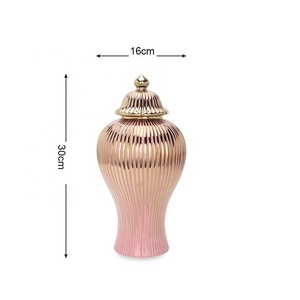 Vase à fleurs en céramique haut de gamme, style pot à gingembre chinois, en porcelaine de luxe, avec couvercle, à nervures dorées, pour la décoration intérieure - Product Image 5