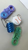 Porte-clés personnalisé en forme de ballon de basket, de football ou de baseball imprimé en 3D, porte-clés anti-stress, porte-clés Vk