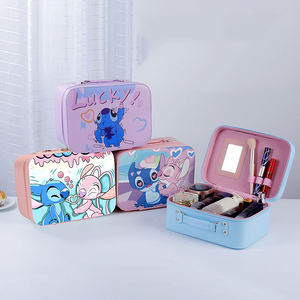 Kulomi KT Cat <span class=keywords><strong>Pacha</strong></span> Dog Cartoon Cute Sitch PU Bolsa de maquillaje Espejo Estuche de tocador portátil 25x18x11CM Forma de concha marina para regalo de viaje - Product Image 3