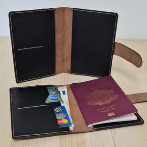 2025 couverture de passeport en cuir personnalisé porte-passeport en cuir véritable carte d'identité d'affaires carte de crédit étui de couverture de passeport Bast cadeau pour hommes - Product Image 1